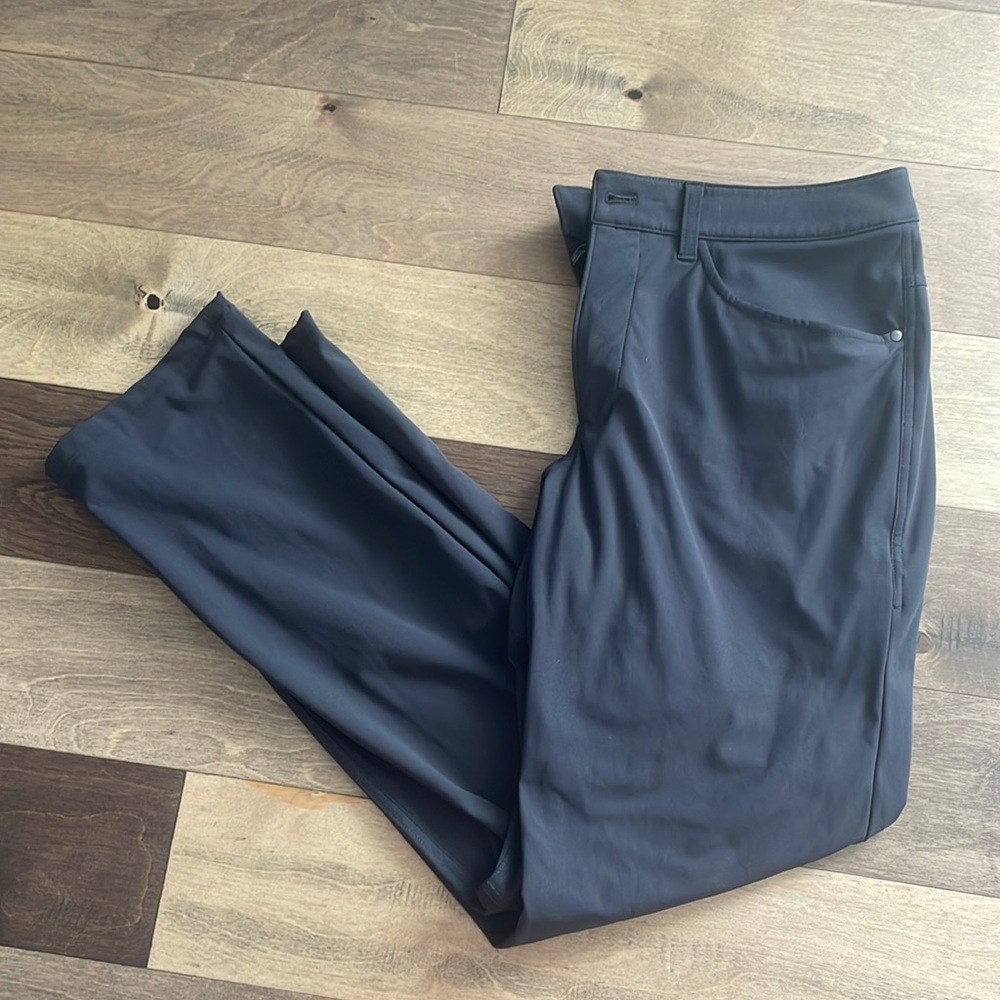 Men’s Lululemon ABC slim fit pant